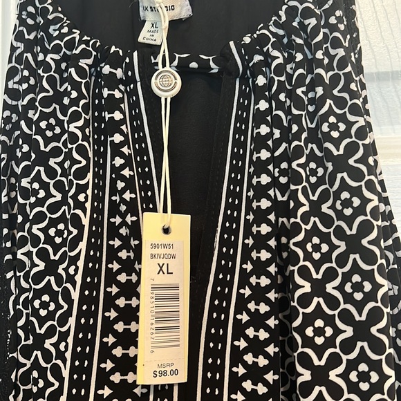 Max studio key hole dress - Picture 3 of 4